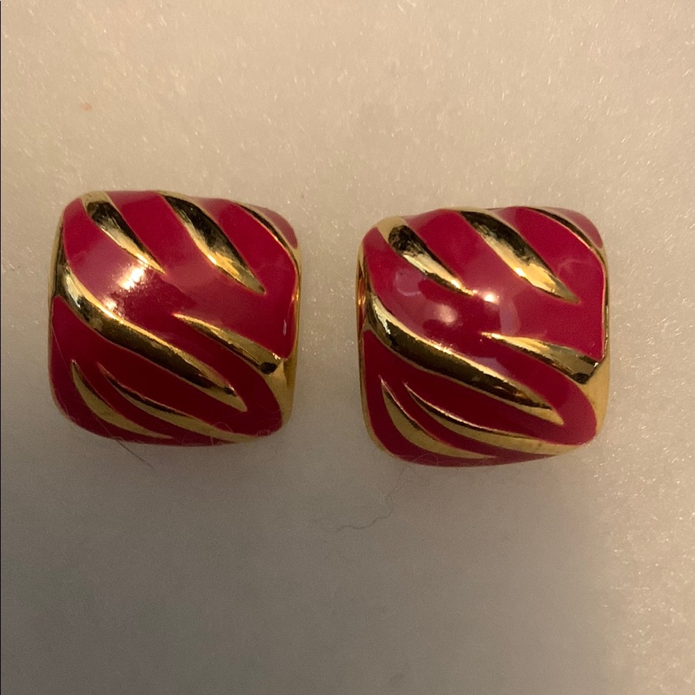 Elegant Gold and Red Earrings